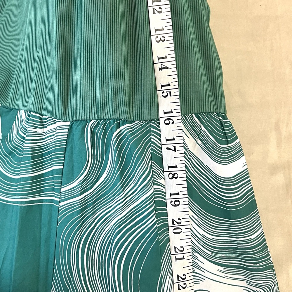 Abstract Wide-Leg Palazzo Jumpsuit Tall Fit Spring Statement, EUC, SIZE S(Tall) - Picture 5 of 8